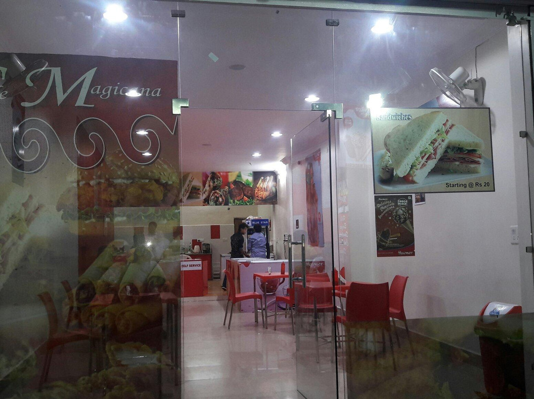 Cafe Magicana