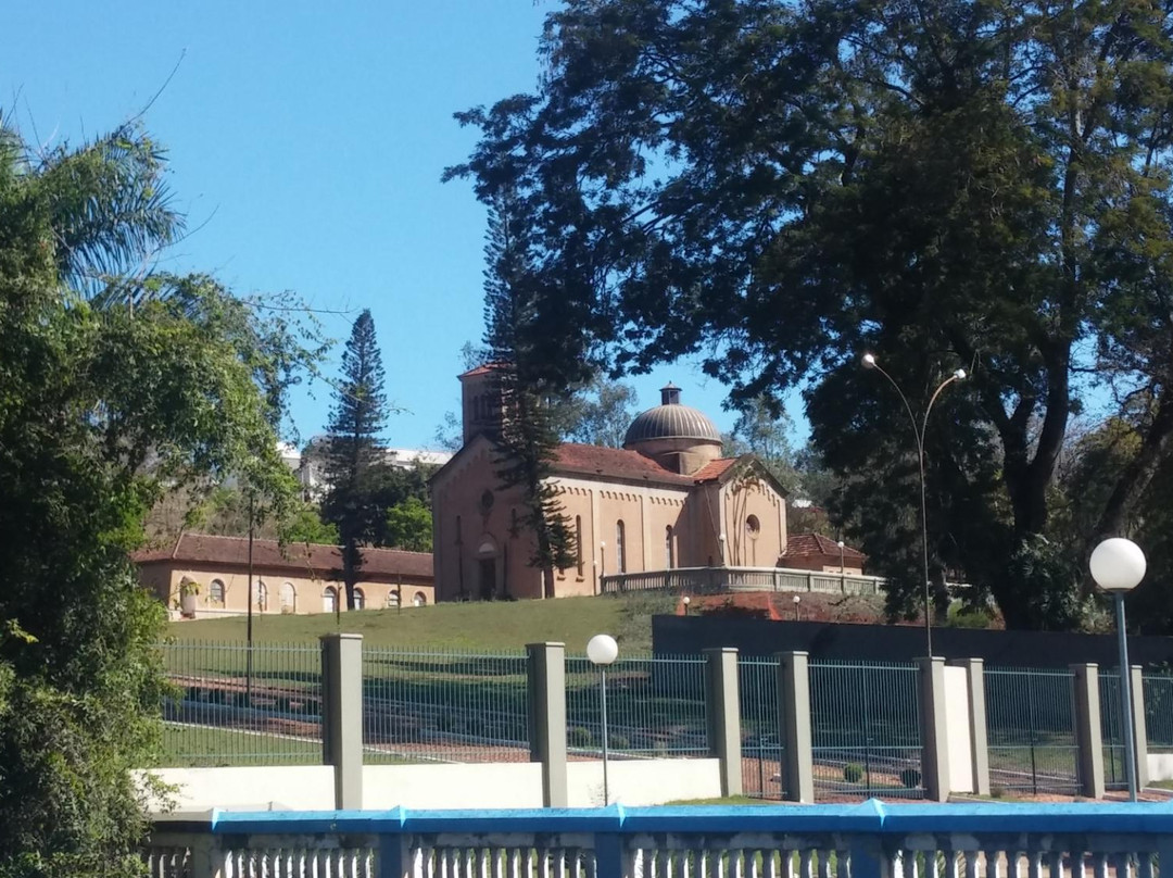 Capela Monte Alegre-皮拉西卡巴必去景点