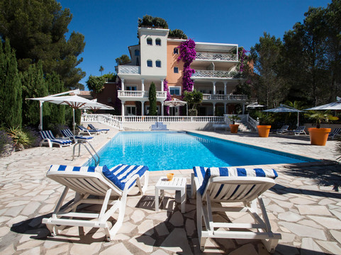 Boulouris酒店住宿-Chambre d'hotes La Potiniere