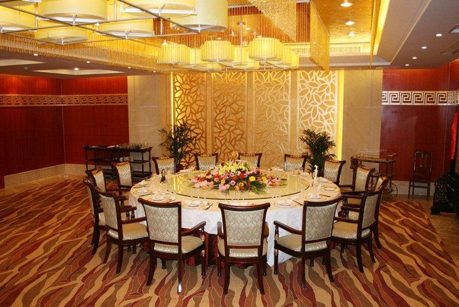 朋生雅居大酒店主图