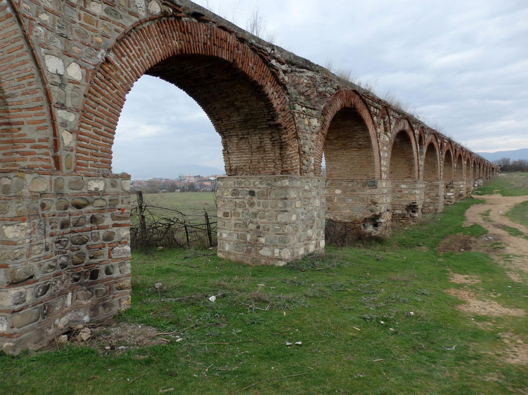 Skopje Aqueduct-斯科普里必去景点
