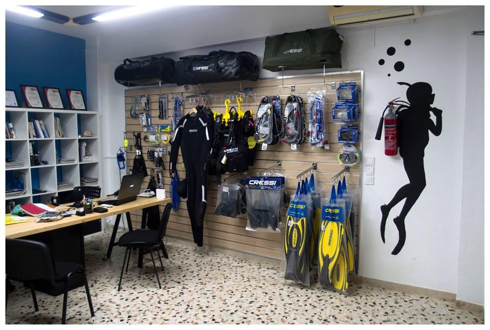 Nautilus Dive Center-Ilioupoli必去景点