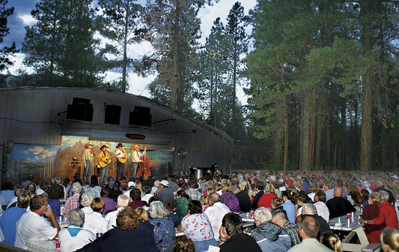 Bar D Chuckwagon Suppers-杜兰戈必去景点