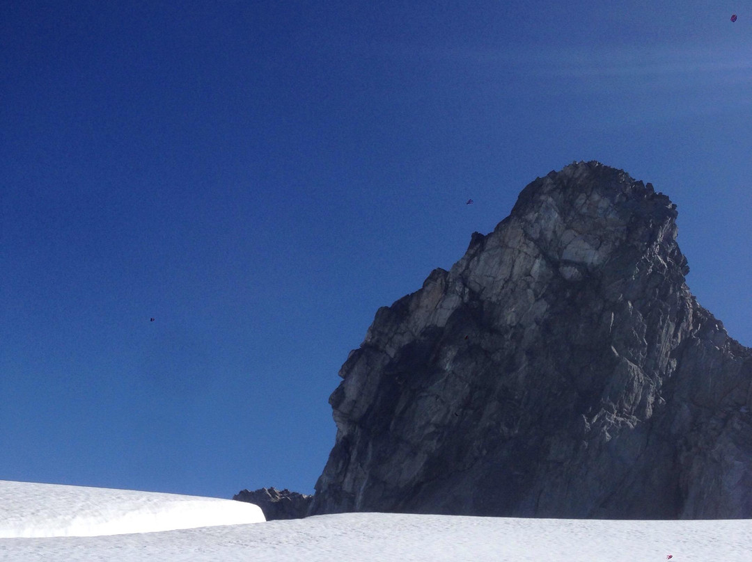 Rainbow Mountain-惠斯勒必去景点