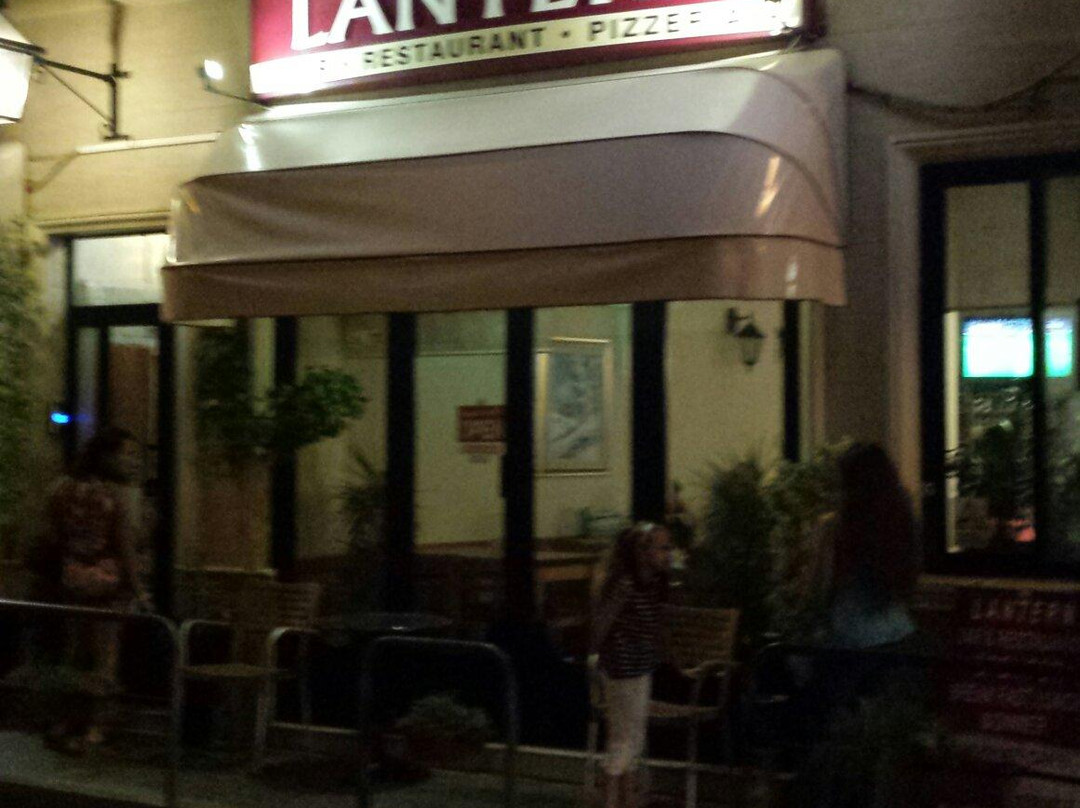 Lantern Bar Restaurant