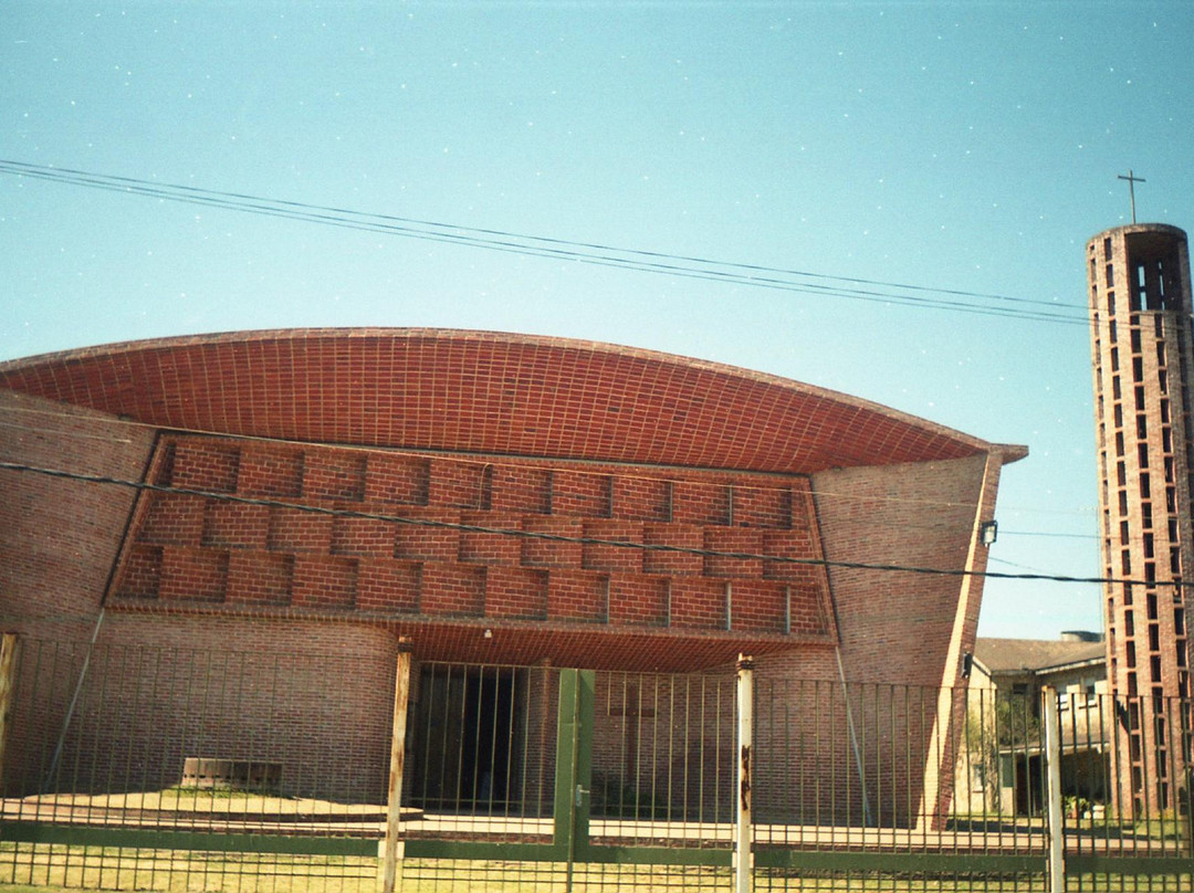 Iglesia De Cristo Obrero-Atlantida必去景点