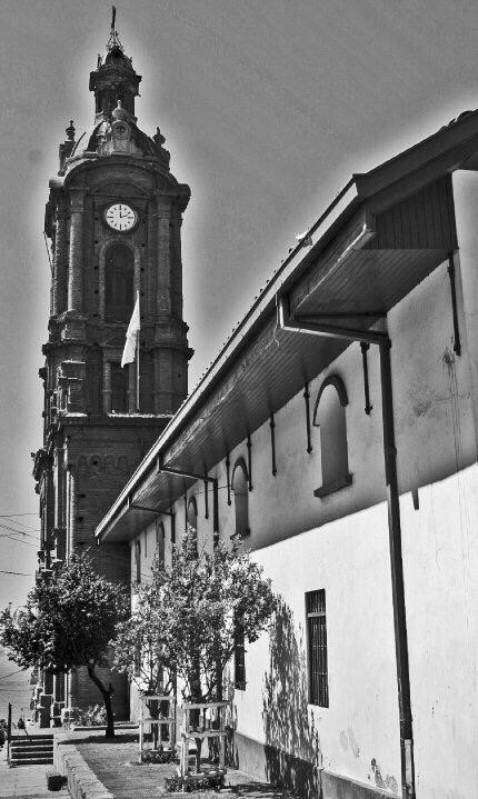 Iglesia San Francisco del Cerro Barón-瓦尔帕莱索必去景点