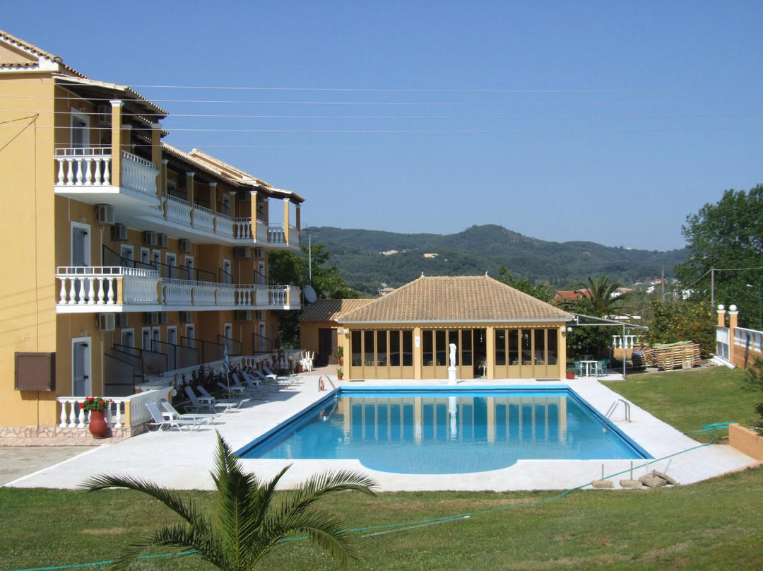 Arillas酒店住宿-Bardis Hotel