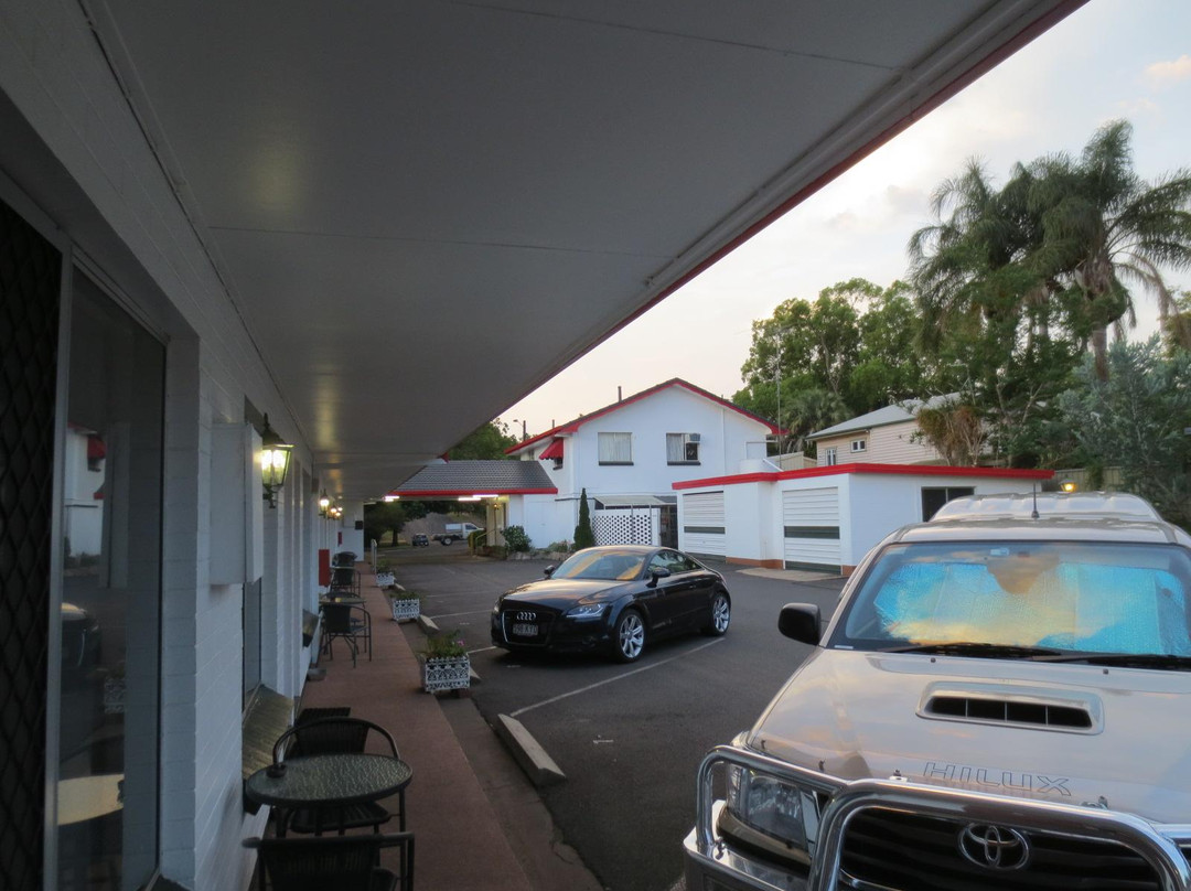 Whiteoaks Motel & Lodge主图