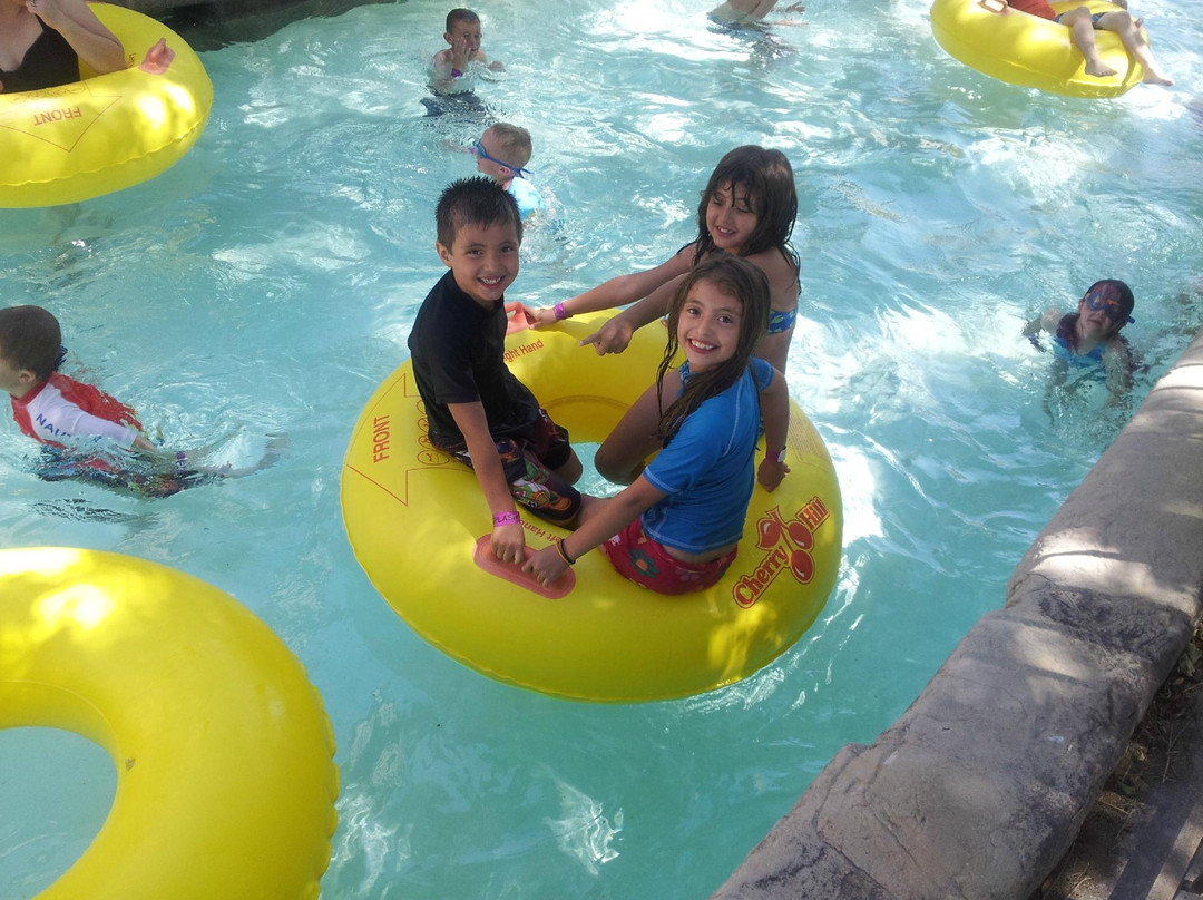 Cherry Hill Water Park景点图片