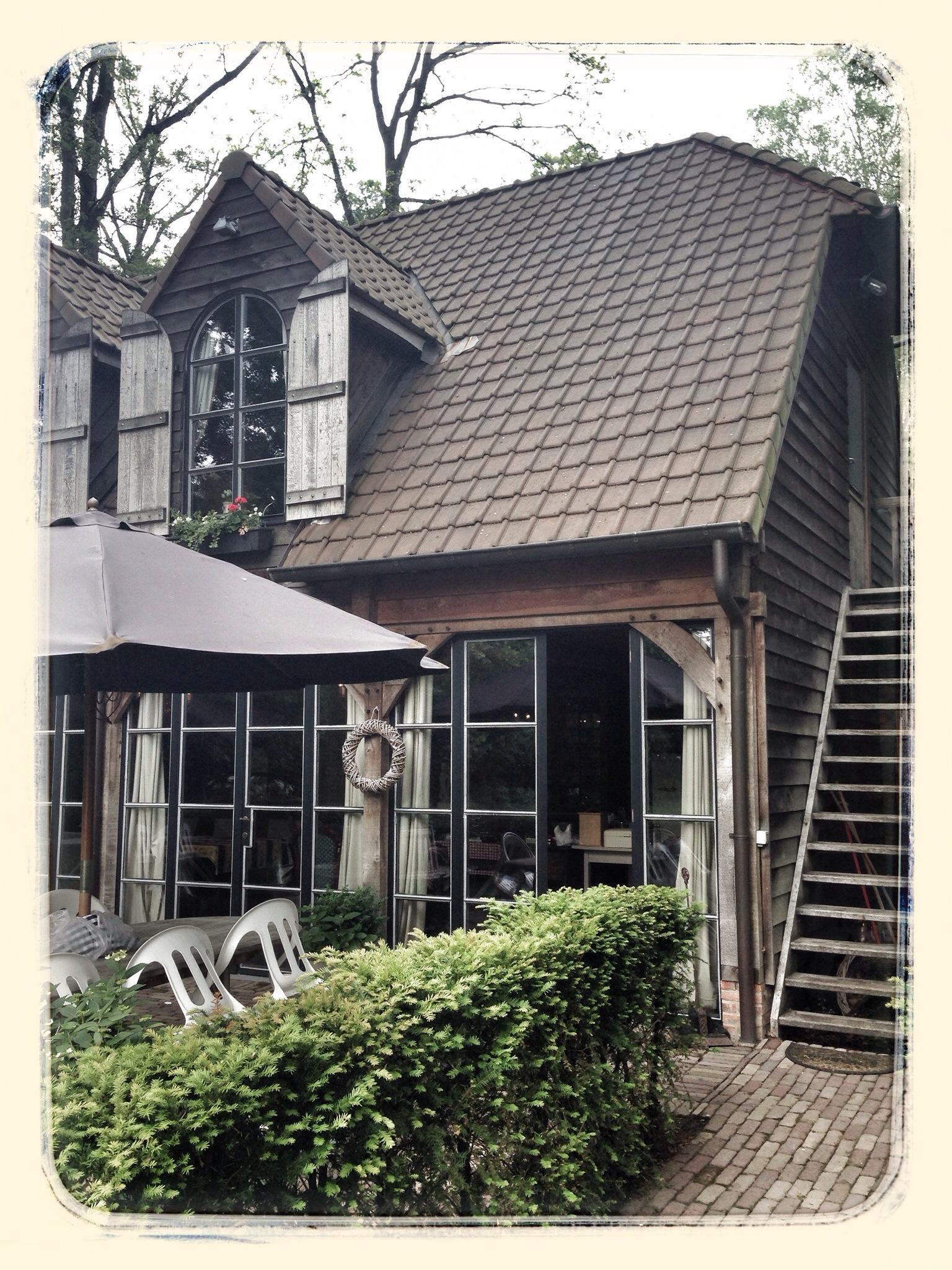 B&B Noodrust-餐饮
