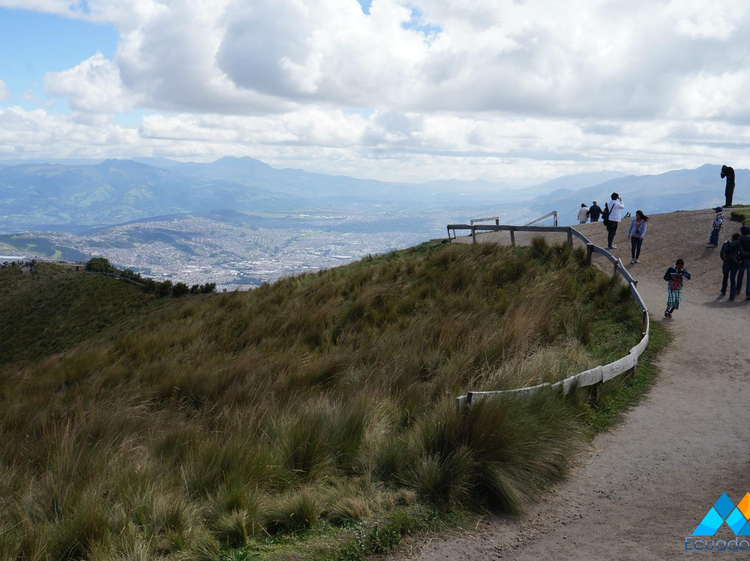 Mountain Views Inn主图