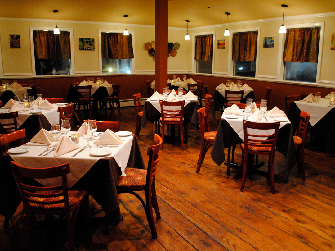 Valhalla餐馆和美食-Sergio's Restaurant and Bar