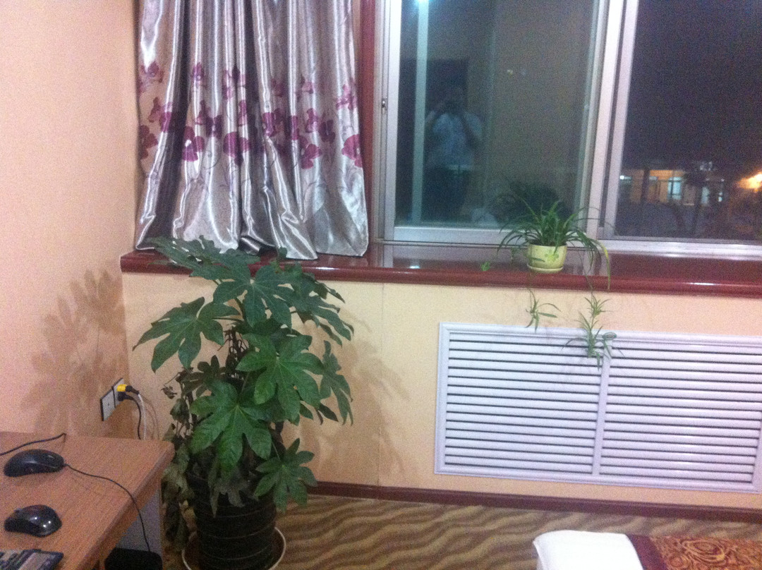 佳缘商务宾馆主图