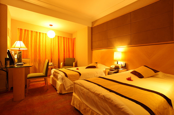 法尔胜大酒店主图