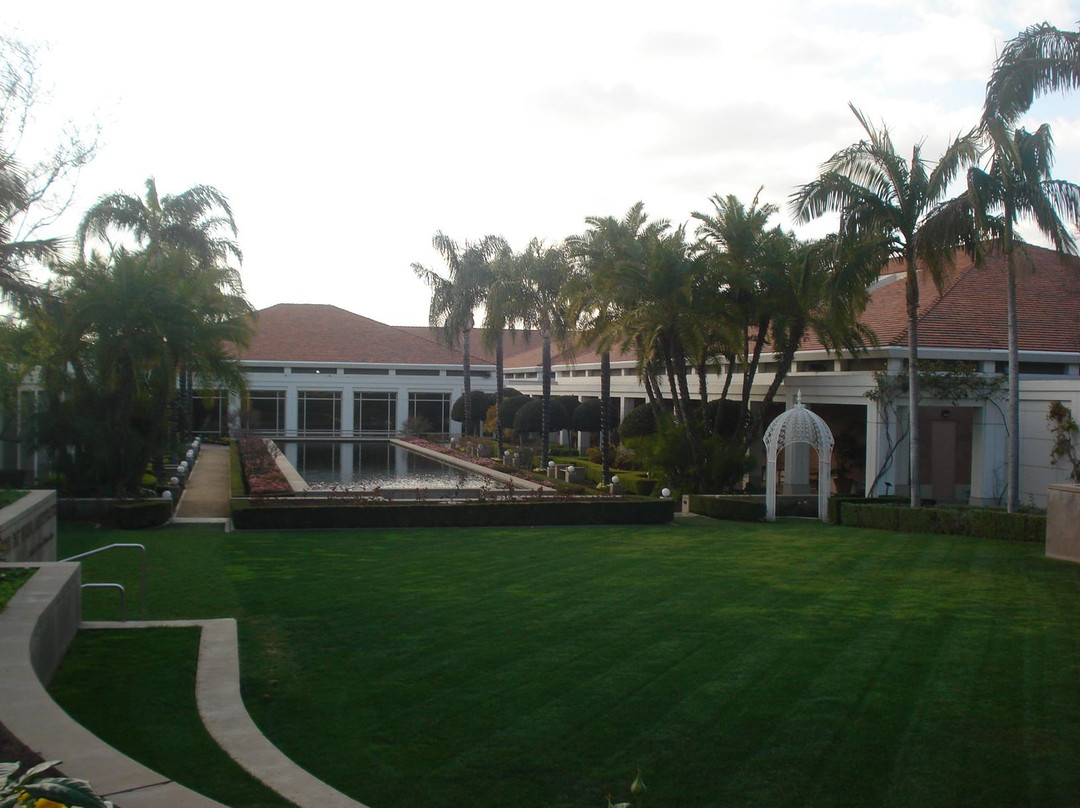 尼克松总统图书馆暨博物馆 -约巴林达必去景点