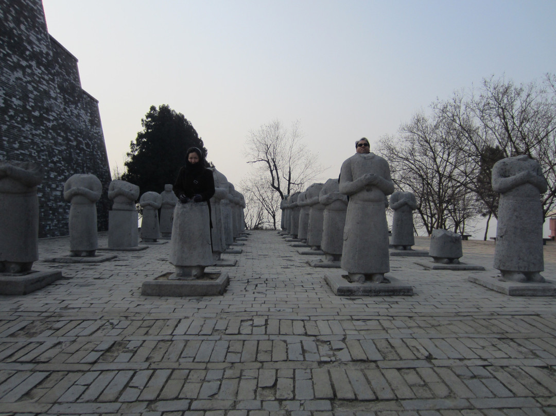 西安秦东陵-西安市必去景点