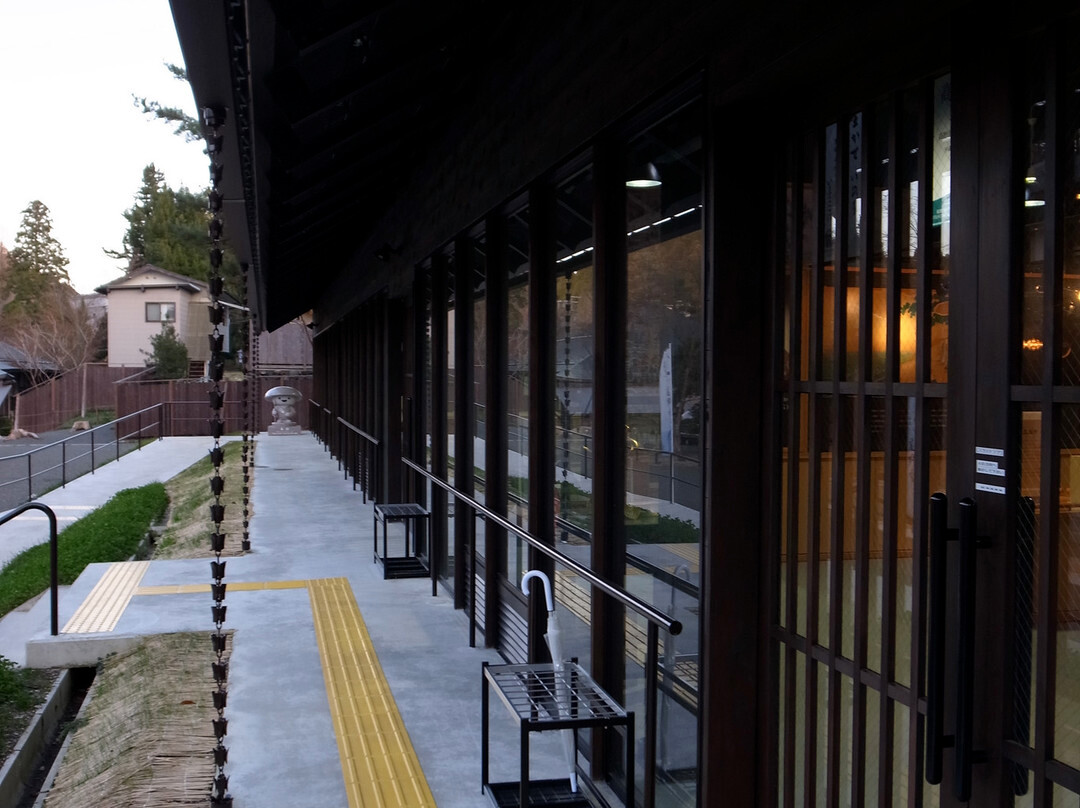 Garan Chumon Saiken Koji Sagyokan-高野町必去景点