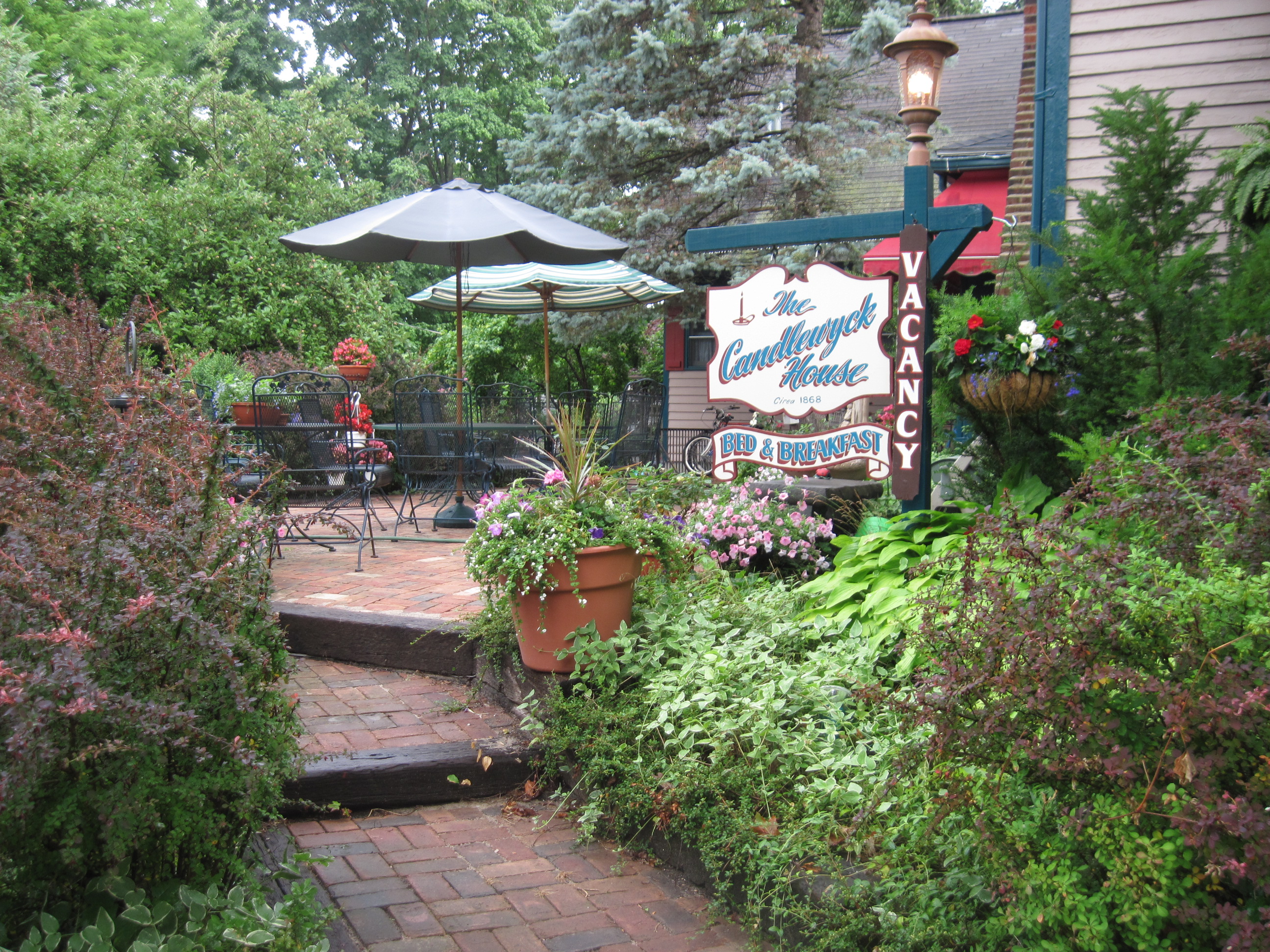 The Candlewyck House-客卧