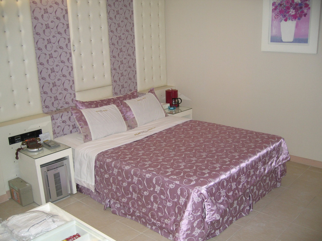 Wol Hotel