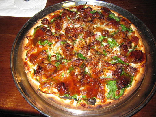 Rosanna餐馆和美食-Toti's European Pizza Bistro & Cafe