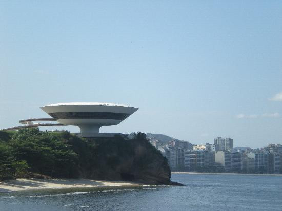 当代艺术博物馆-尼泰罗伊必去景点