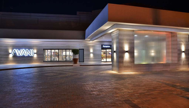 哈博罗安凡尼博彩度假酒店主图