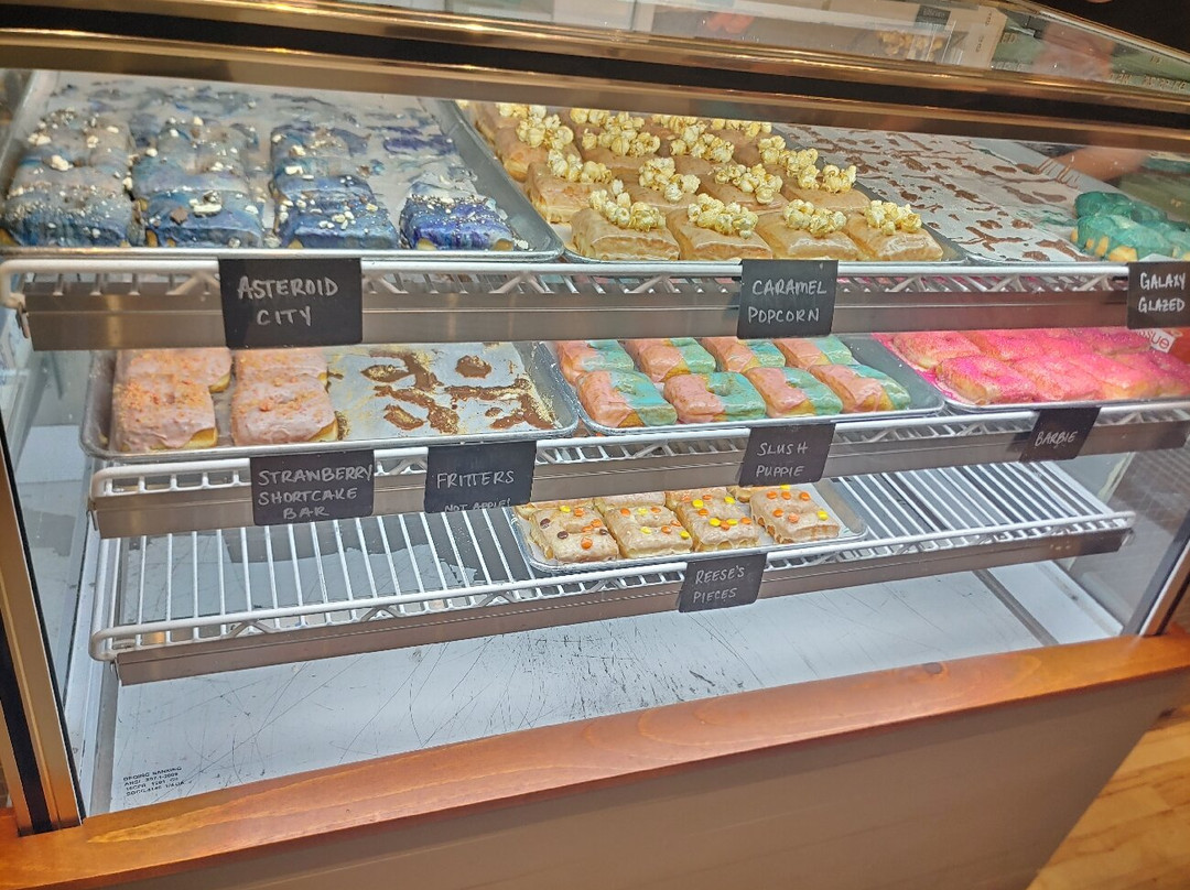 Darling Doughnuts