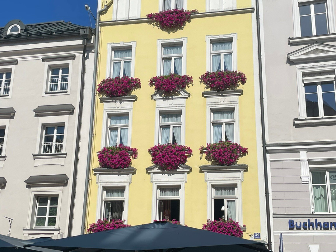 Altes Rathaus (Old Town Hall)景点图片