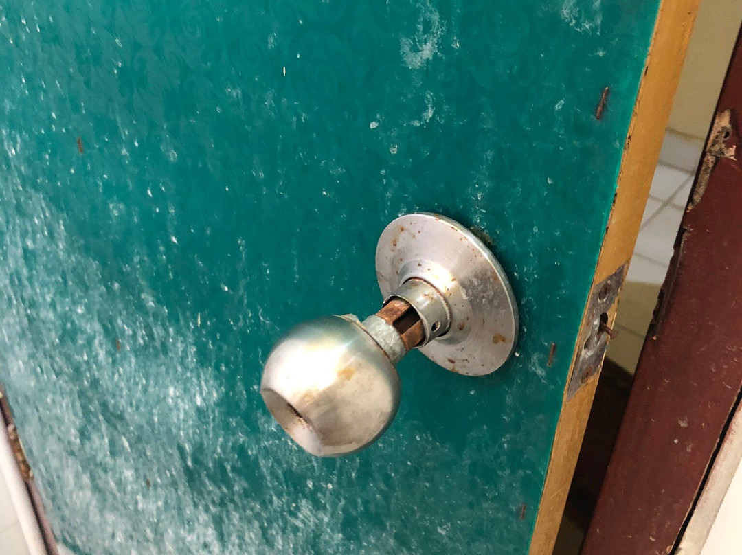 3096德维瓦尔西基酒店-近吉利马努克港