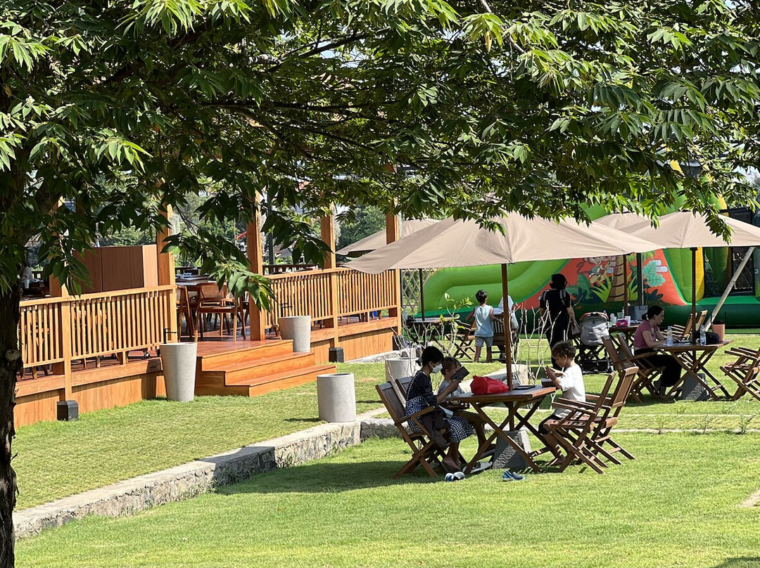 Mookiland Park Bali-Kerobokan Kelod必去景点