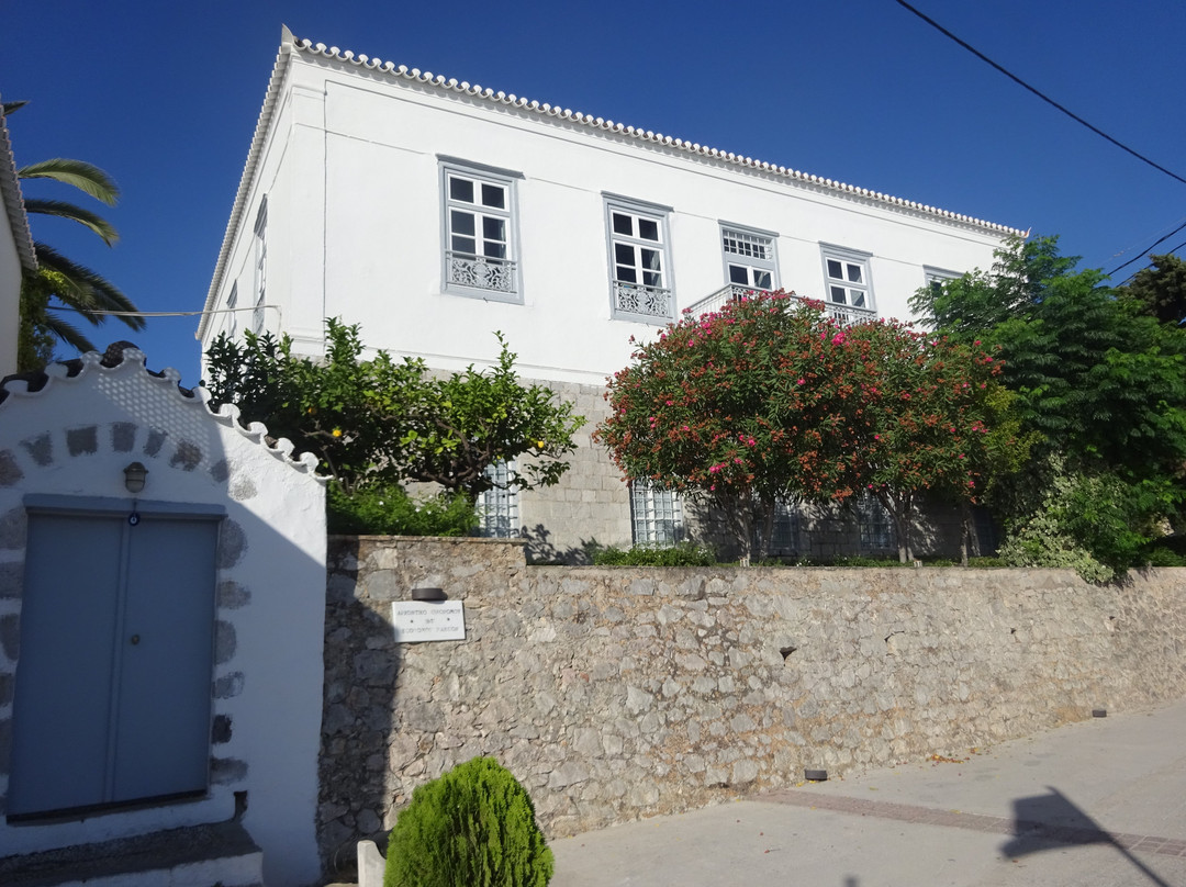 伊科诺姆公寓酒店主图