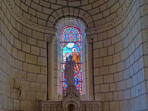Eglise Notre-Dame à Crouzilles