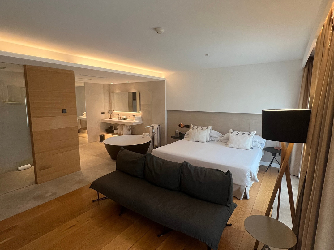 纳卡尔酒店主图