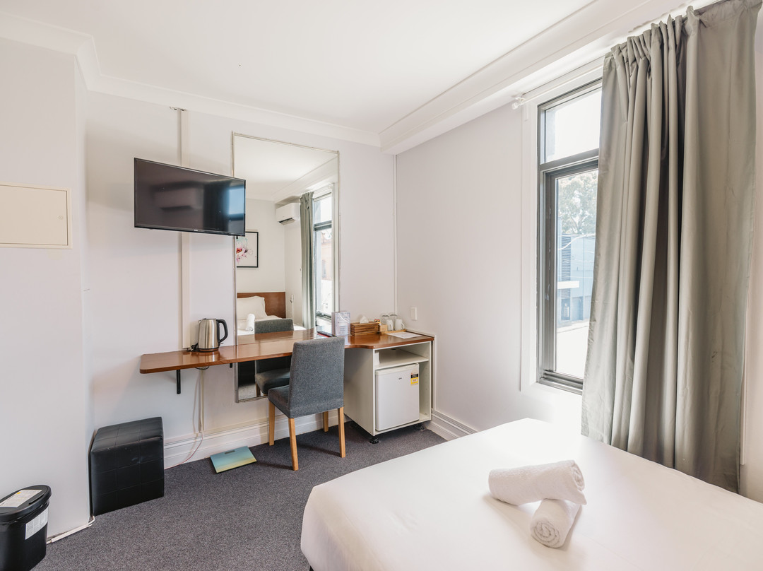 澳大利亚日出寄宿酒店主图