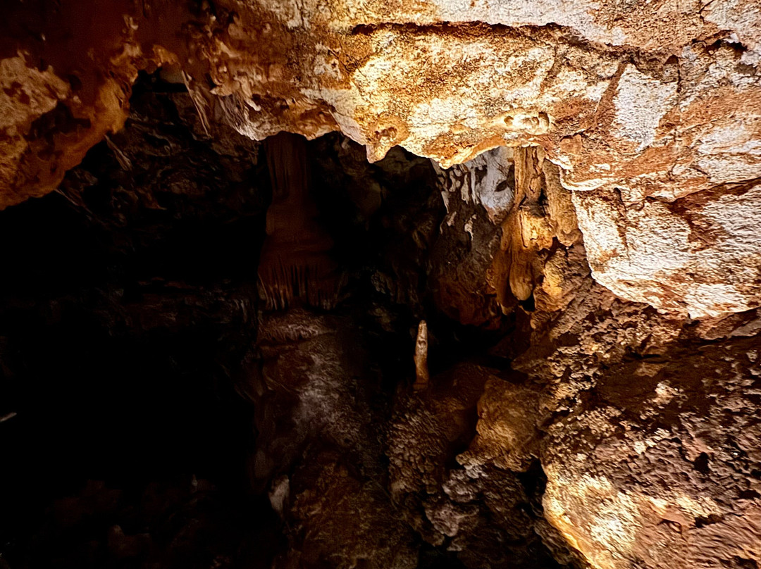 Venetsa Cave-Belogradchik必去景点
