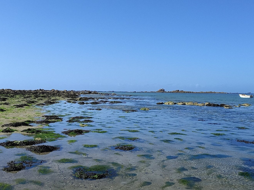 Plage De Plouneour景点图片