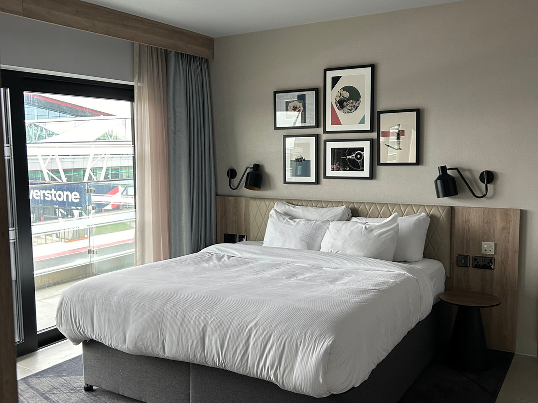Hilton Garden Inn Silverstone主图