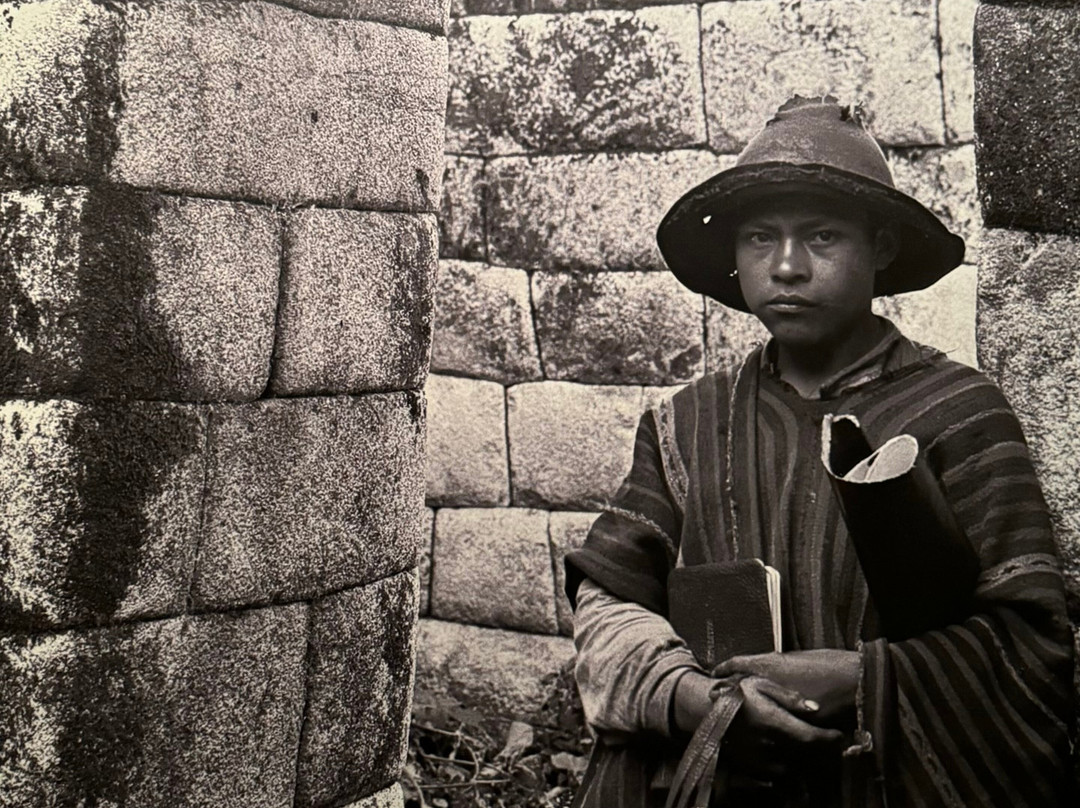 Museo de Sitio Manuel Chavez Ballon-温泉镇必去景点