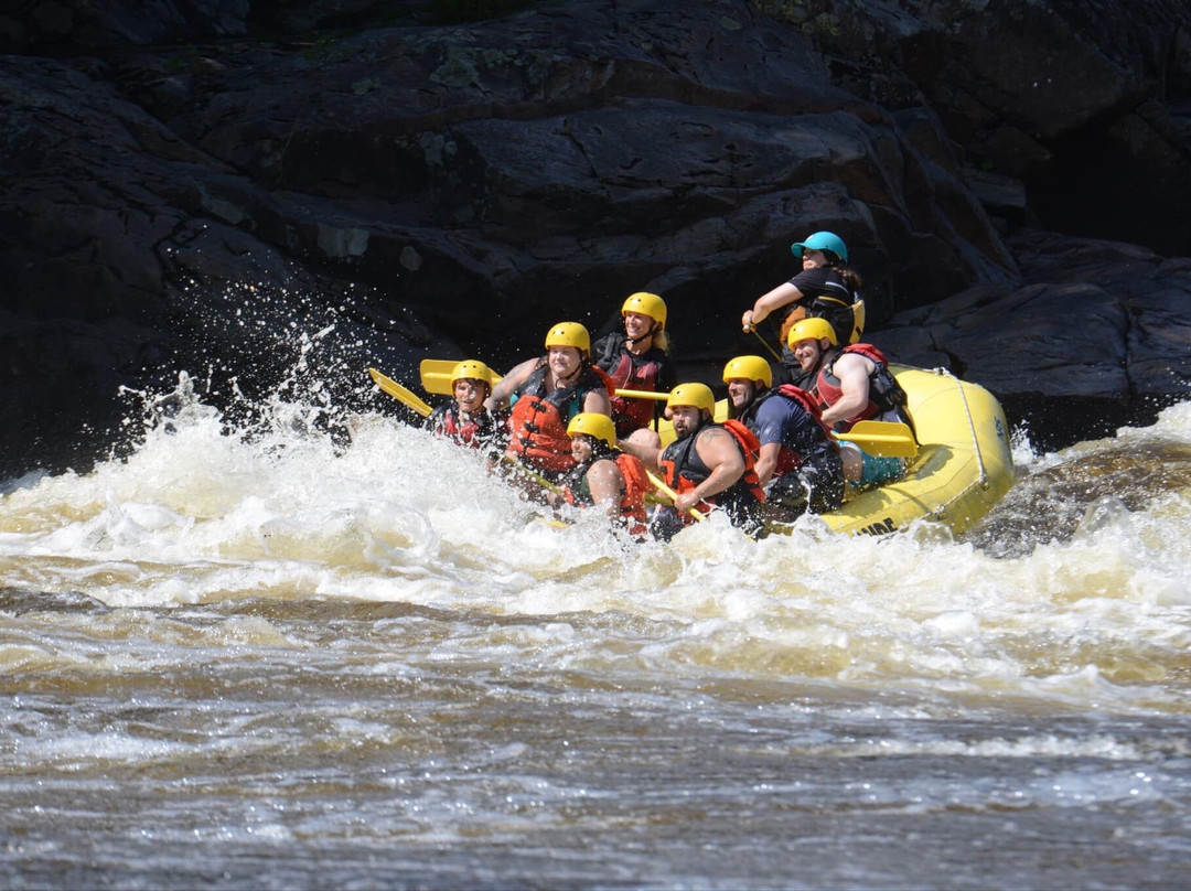 Rafting Nouveau Monde景点图片