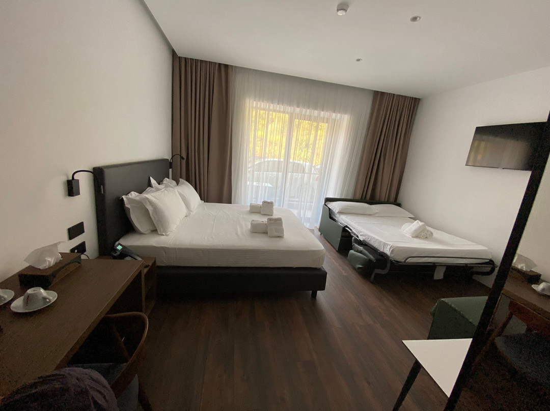 Black Diamond Hotel Dhermi