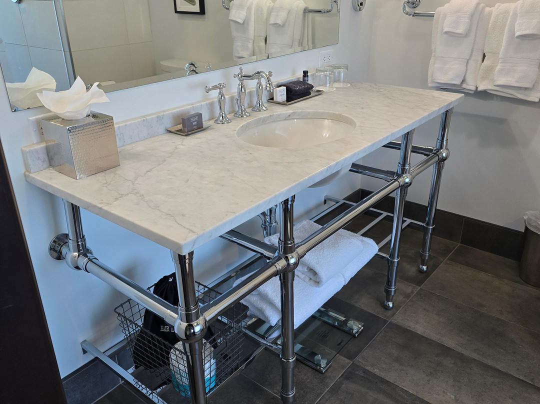 Ironworks Hotel Indy主图