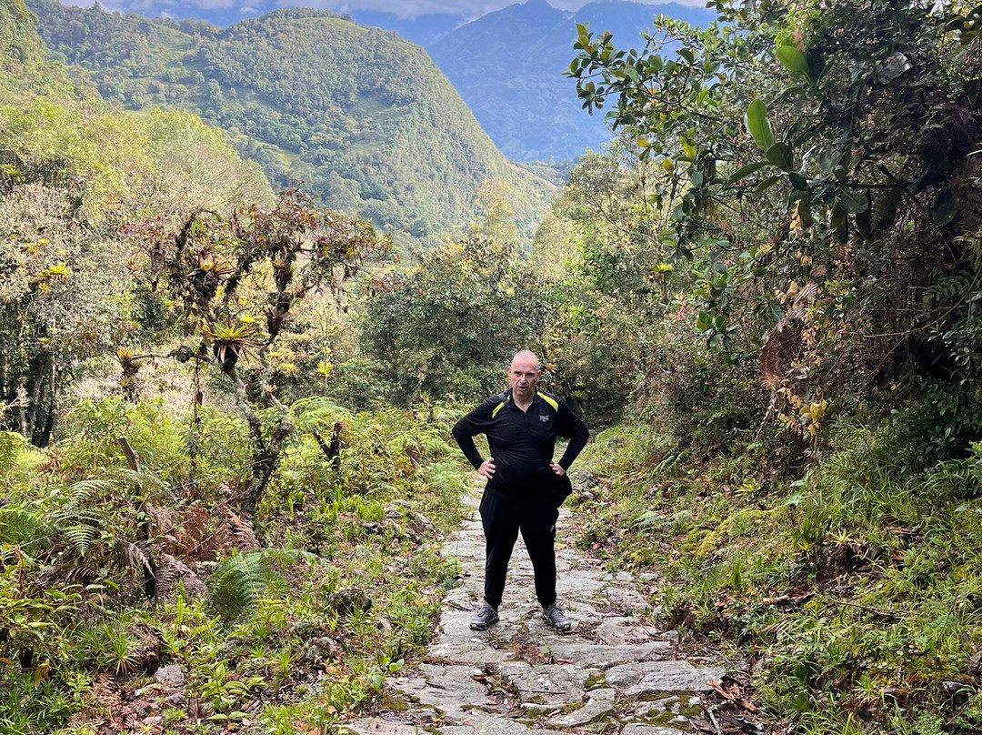 Sendero Santuario Virgen Del Coro-Zetaquira必去景点