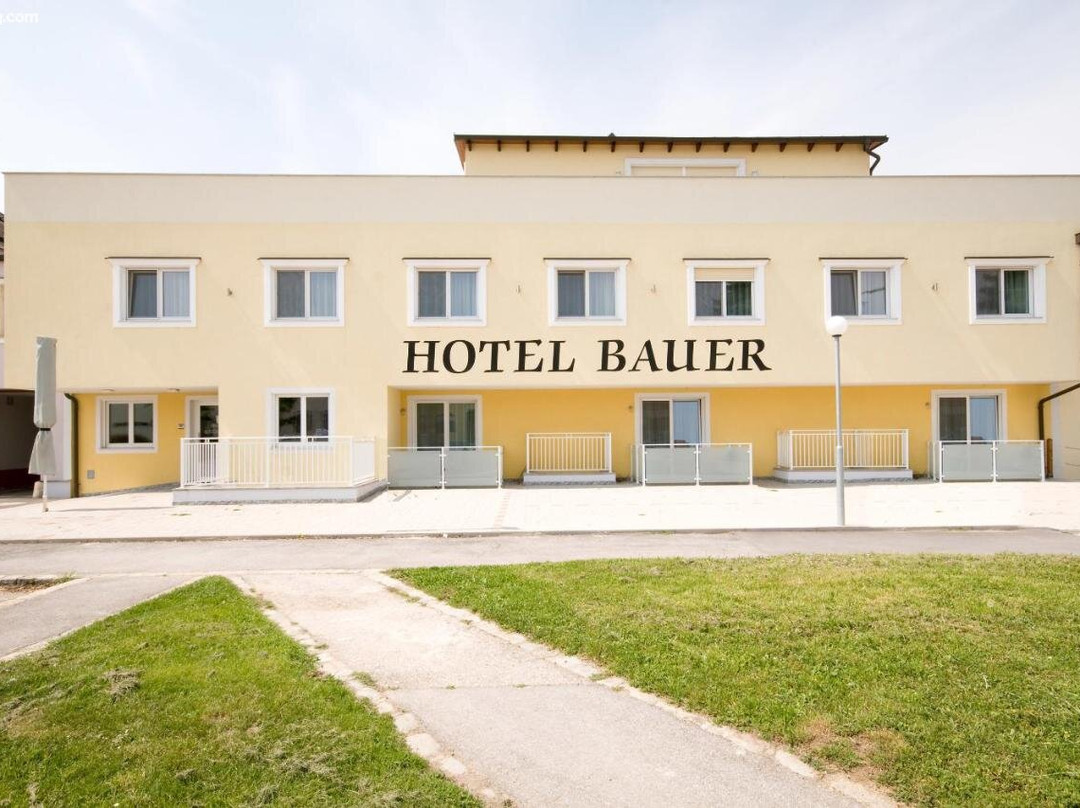 Hotel Bauer主图