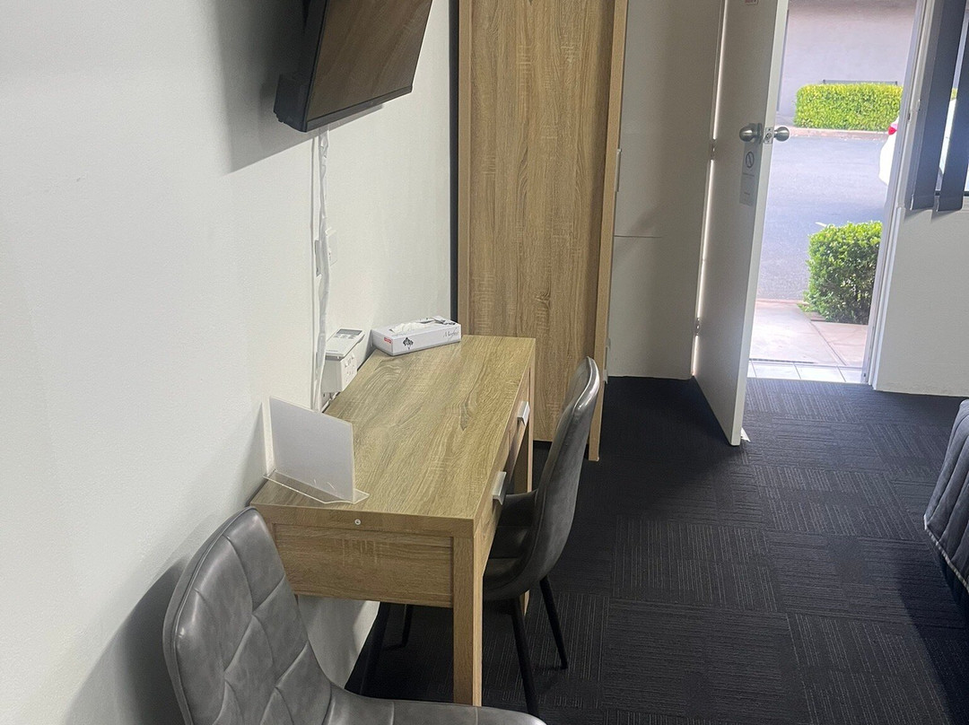 Cherry Blossom Motel主图