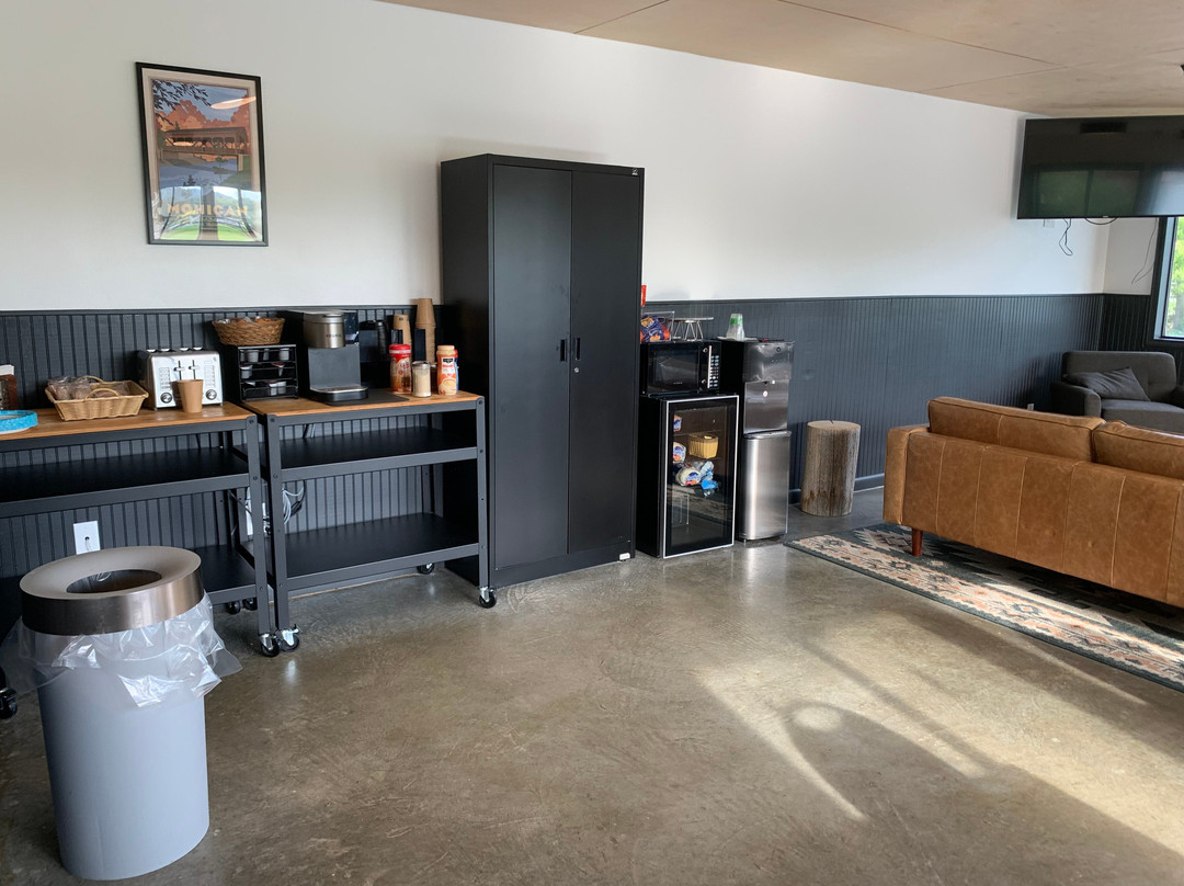 The Hemlock Inn主图