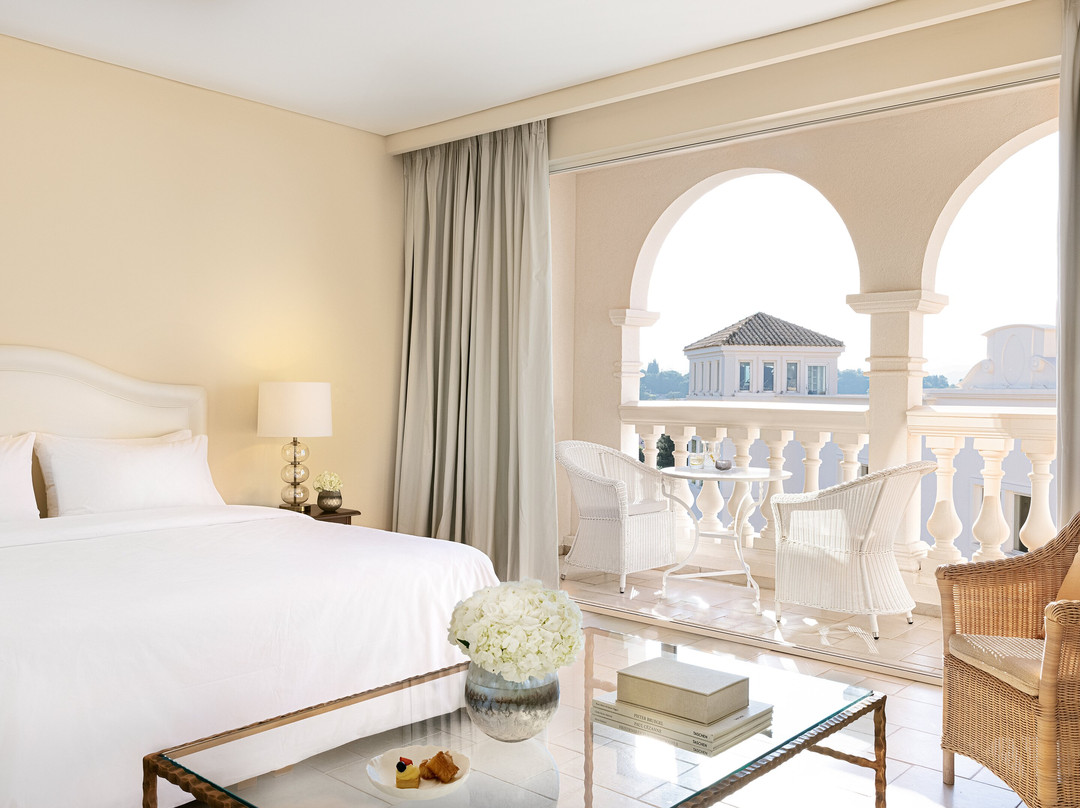 Grecotel Eva Palace主图