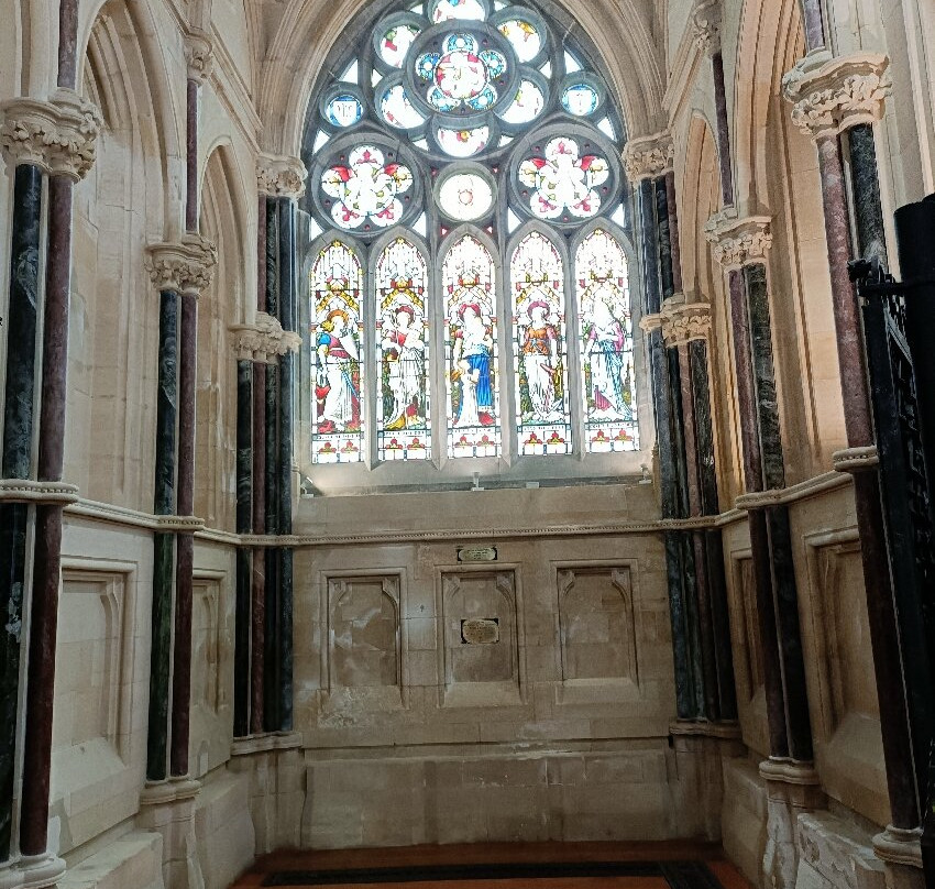 Gothic Chapel景点图片