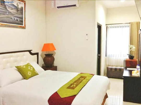 Tuban Torres Accommodation