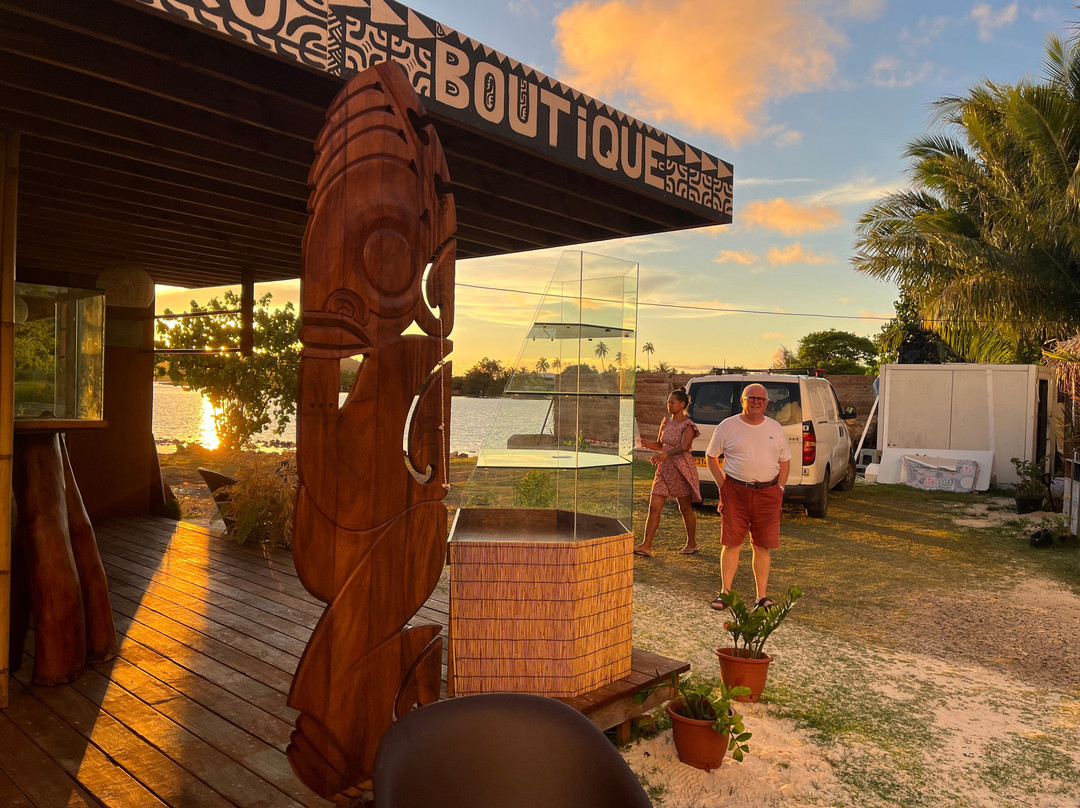 Kaikai Bora Bora